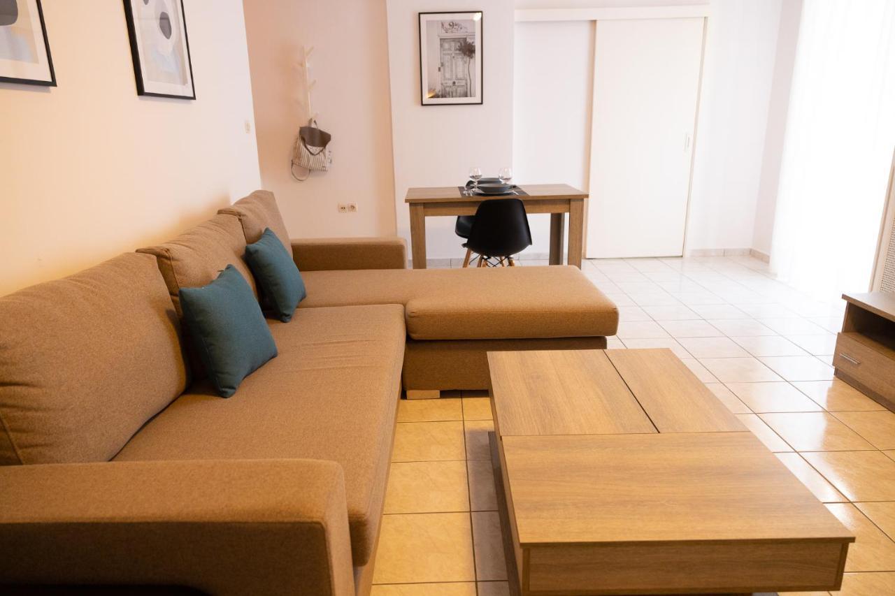 Spacious Apartment Close To The Sea And The City Center アテネ エクステリア 写真
