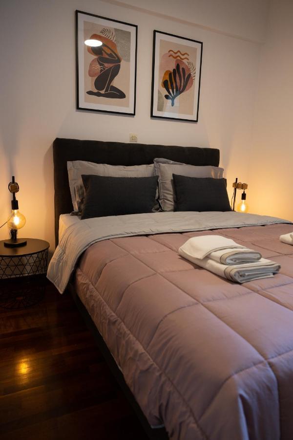 Spacious Apartment Close To The Sea And The City Center アテネ エクステリア 写真